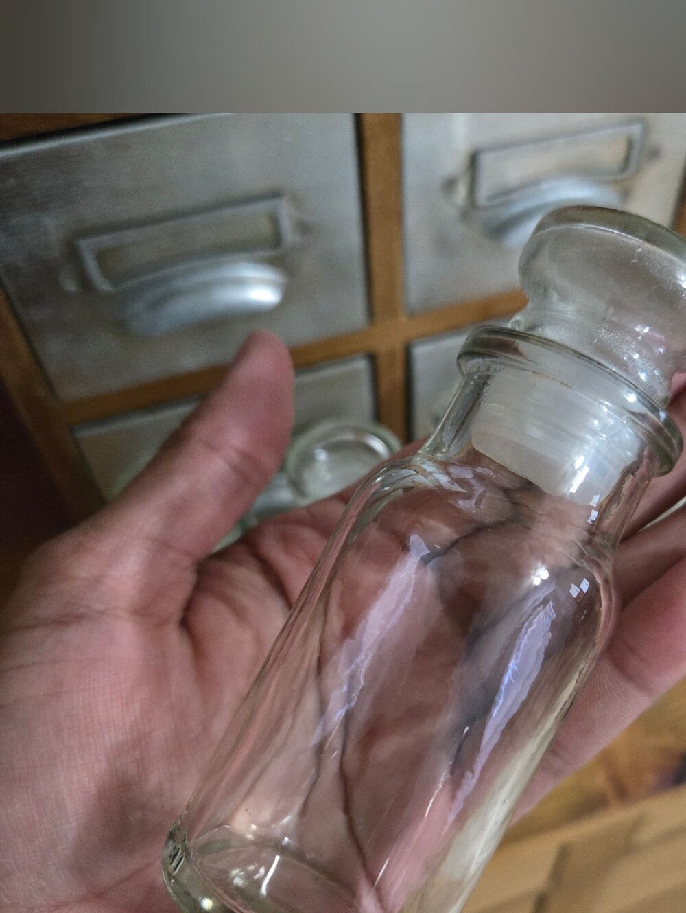 Set of 8 Clear Glass Bottles with Glass Stoppers – Vintage Style